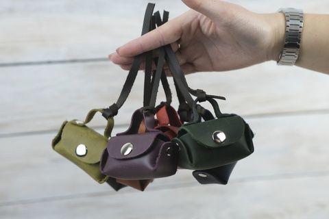 Чехол для AirPods 2 из натуральной кожи Красный 325019 фото